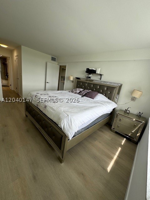HOLLYBROOK GOLF AND - Residential