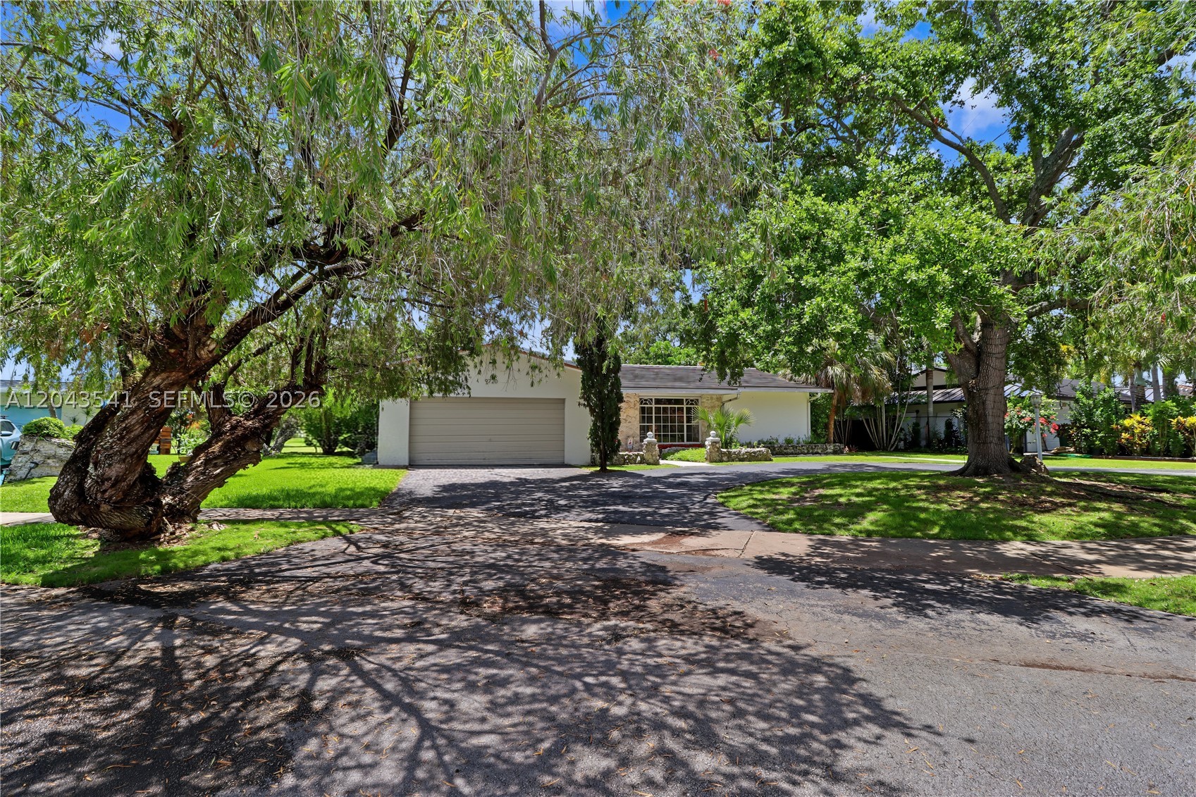 PALMETTO COUNTRY CLUB EST - Residential