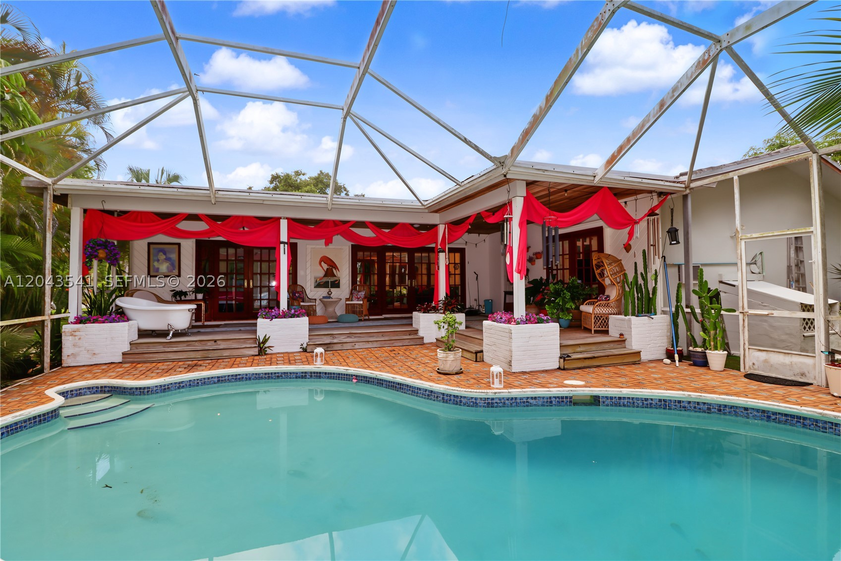 PALMETTO COUNTRY CLUB EST - Residential