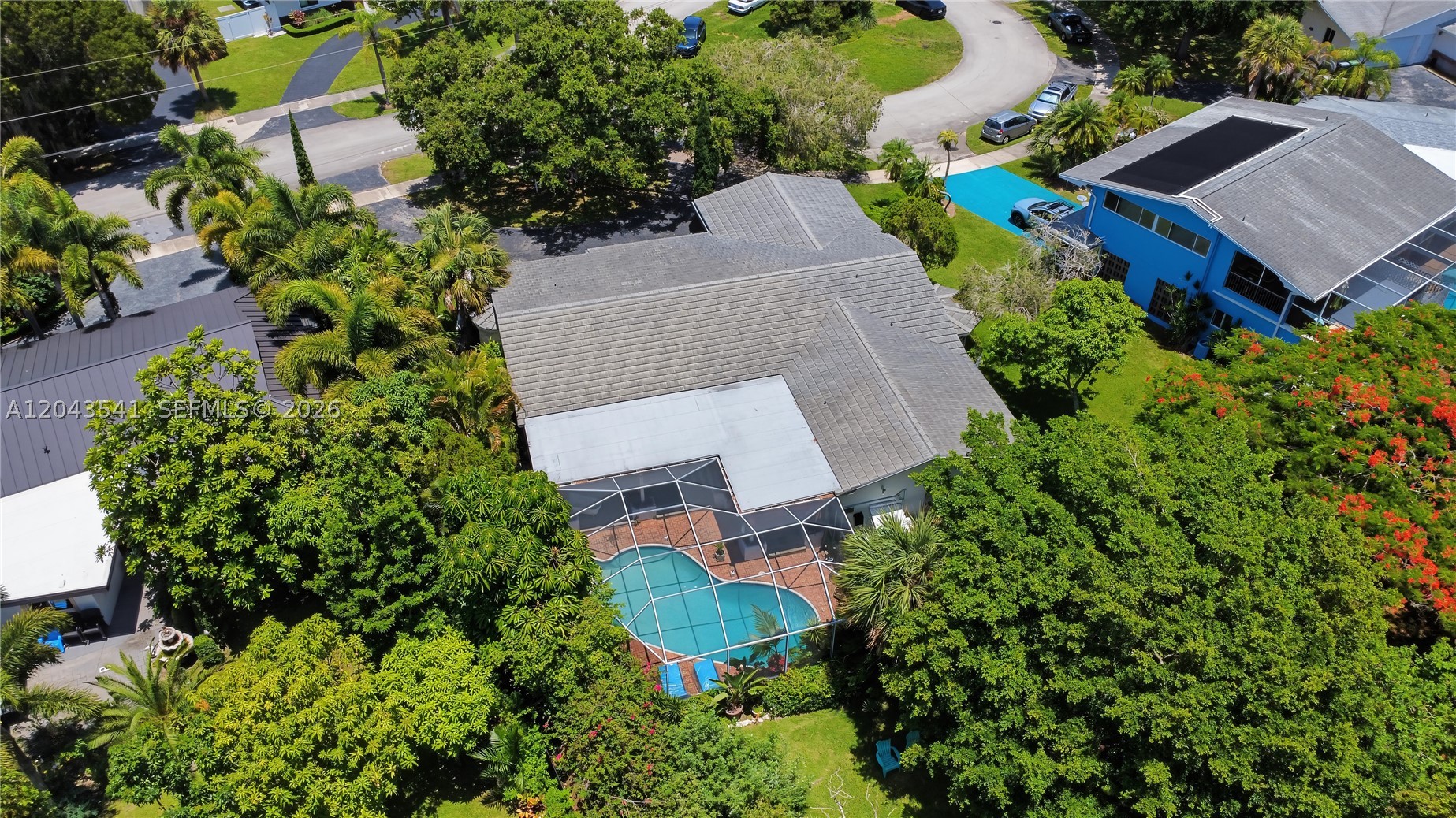PALMETTO COUNTRY CLUB EST - Residential