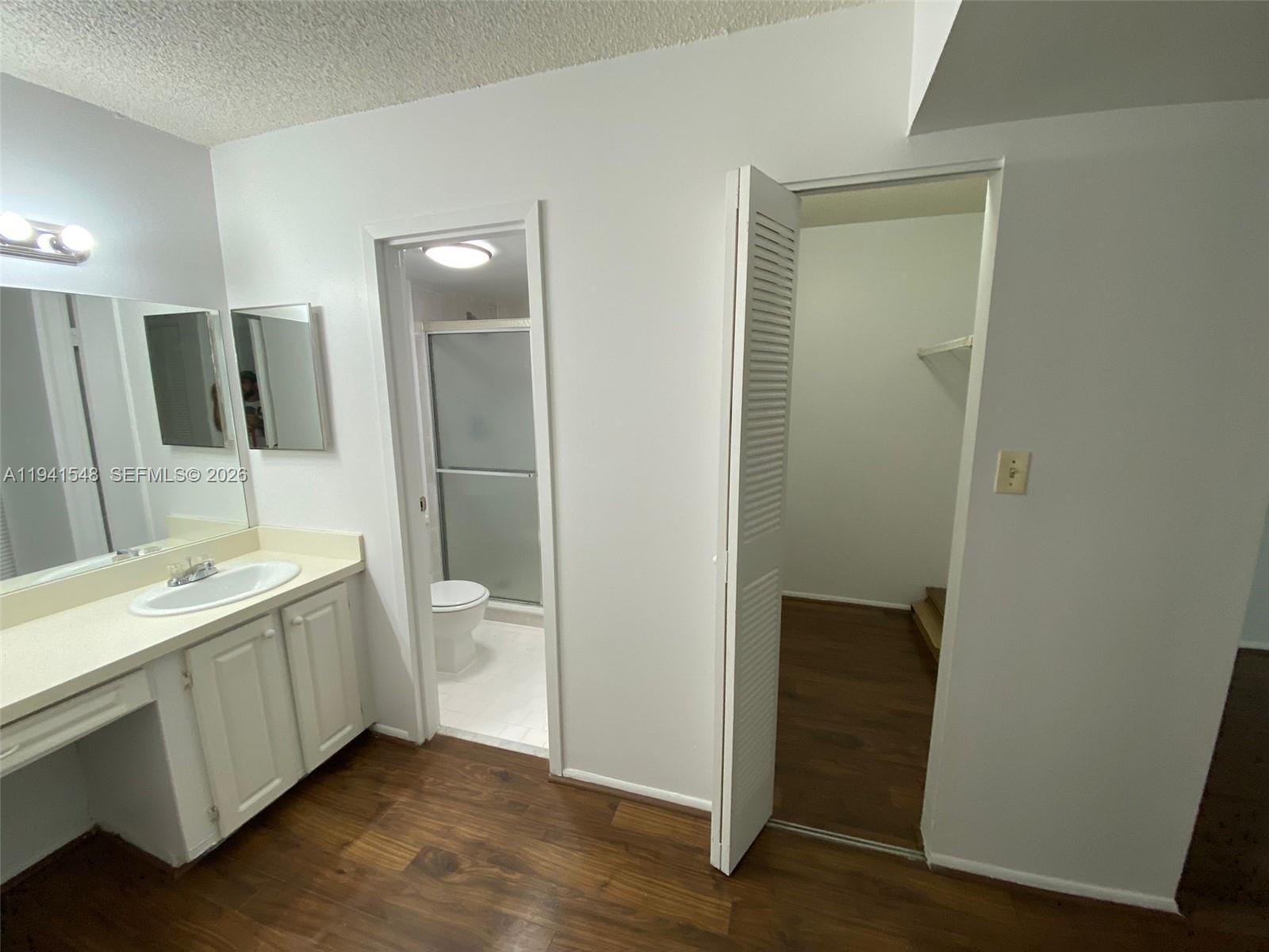 HERITAGE CIRCLE CONDO - Residential