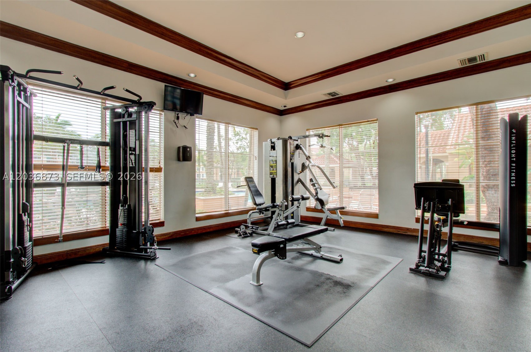 CARRINGTON AT COCONUT CRE - Residential Lease