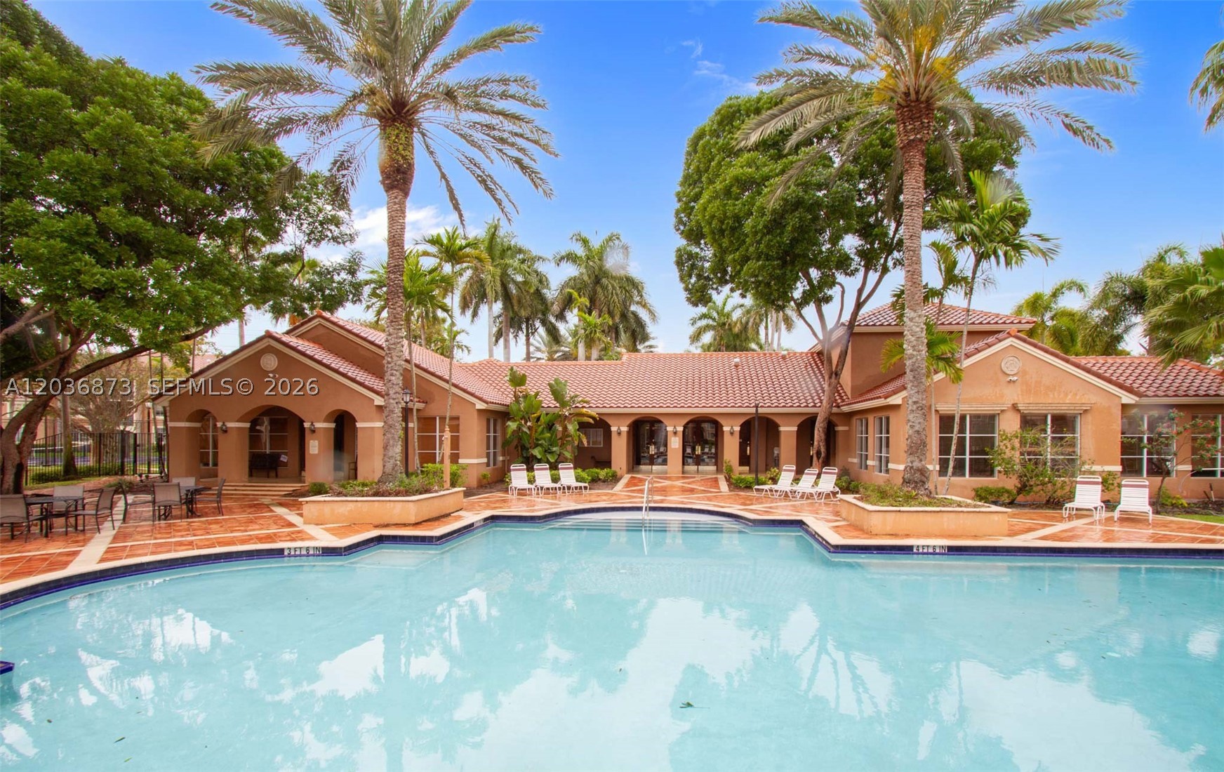 CARRINGTON AT COCONUT CRE - Residential Lease