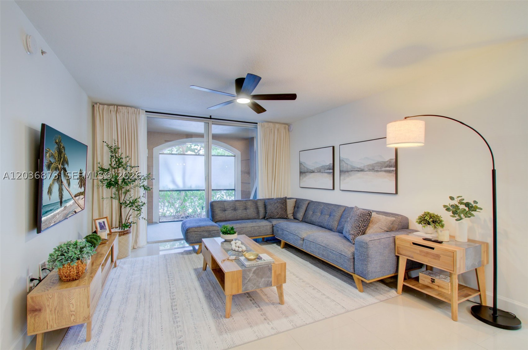 CARRINGTON AT COCONUT CRE - Residential Lease