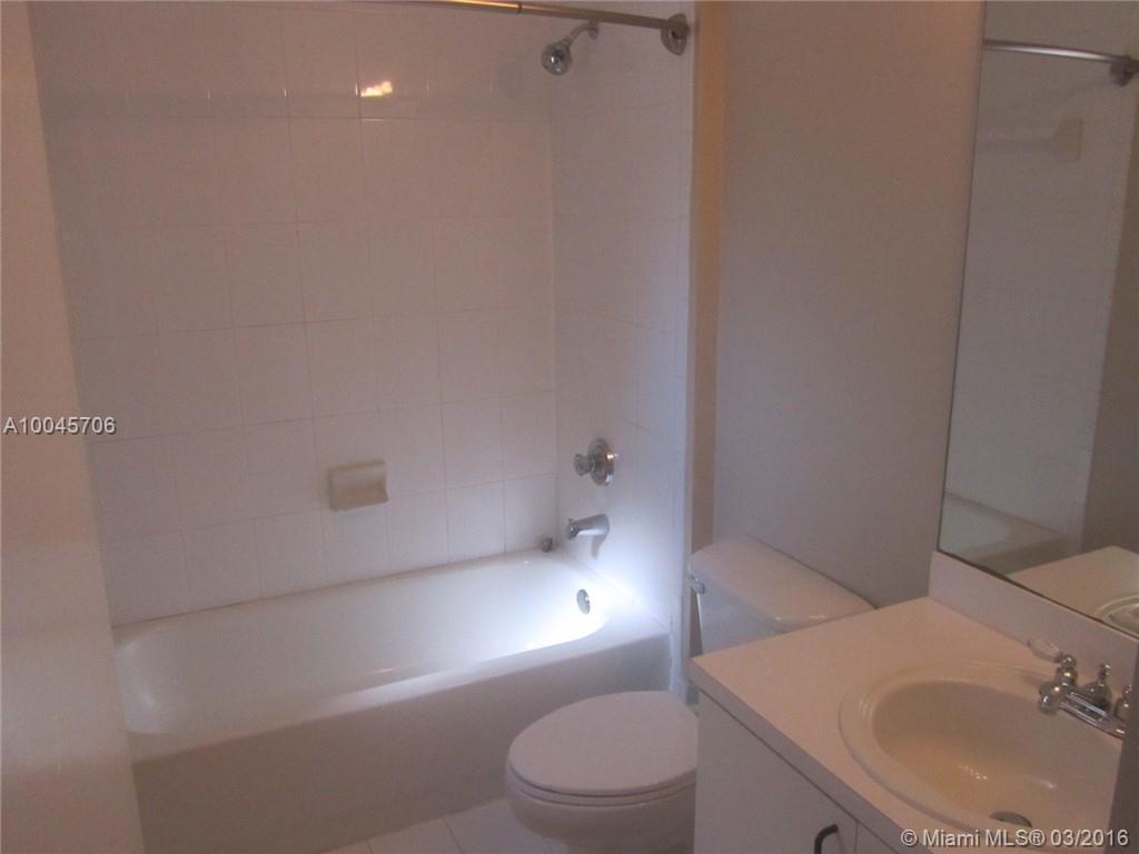 Caribe Lakes Ph 01 - Residential Lease