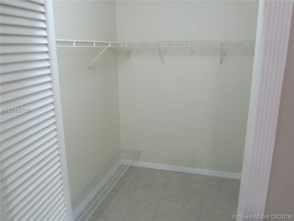 Caribe Lakes Ph 01 - Residential Lease