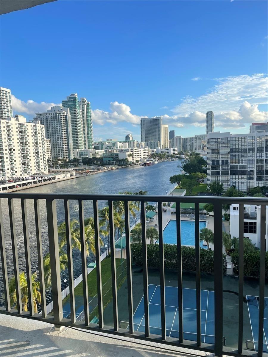 OCEANVIEW PARK CONDO - Residential