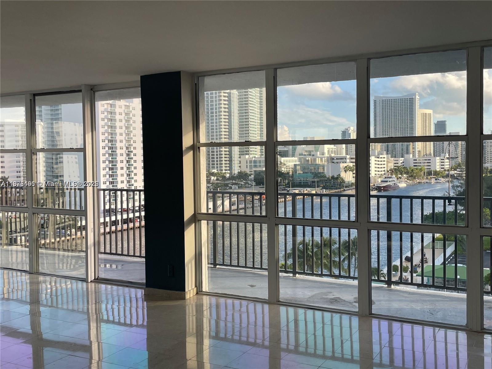 OCEANVIEW PARK CONDO - Residential