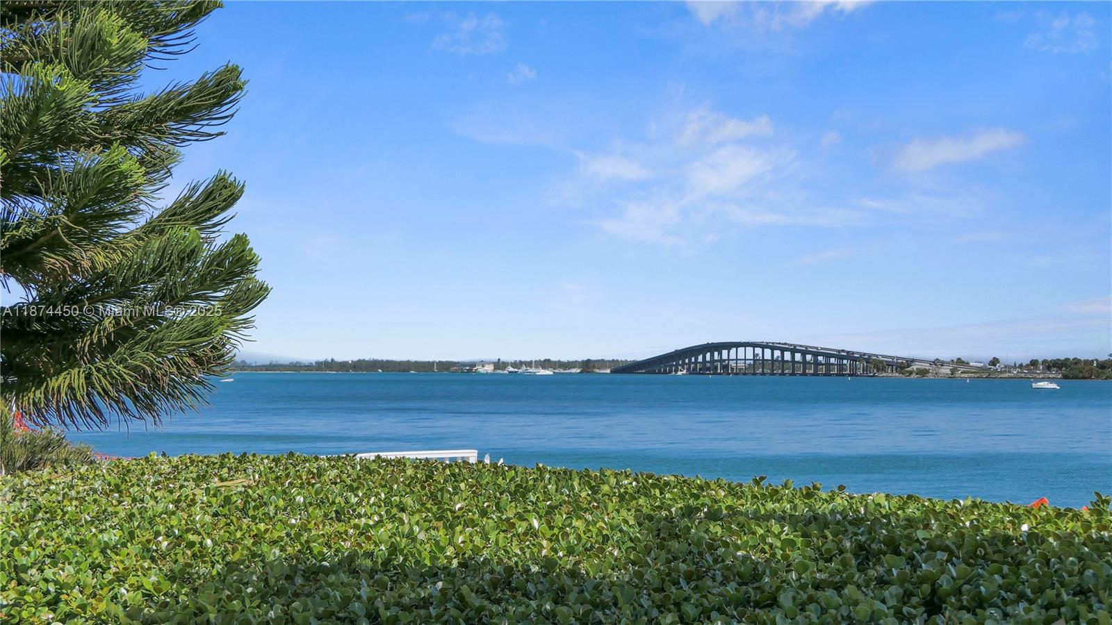 BRICKELL TOWNHOUSE CONDO - Residential Lease