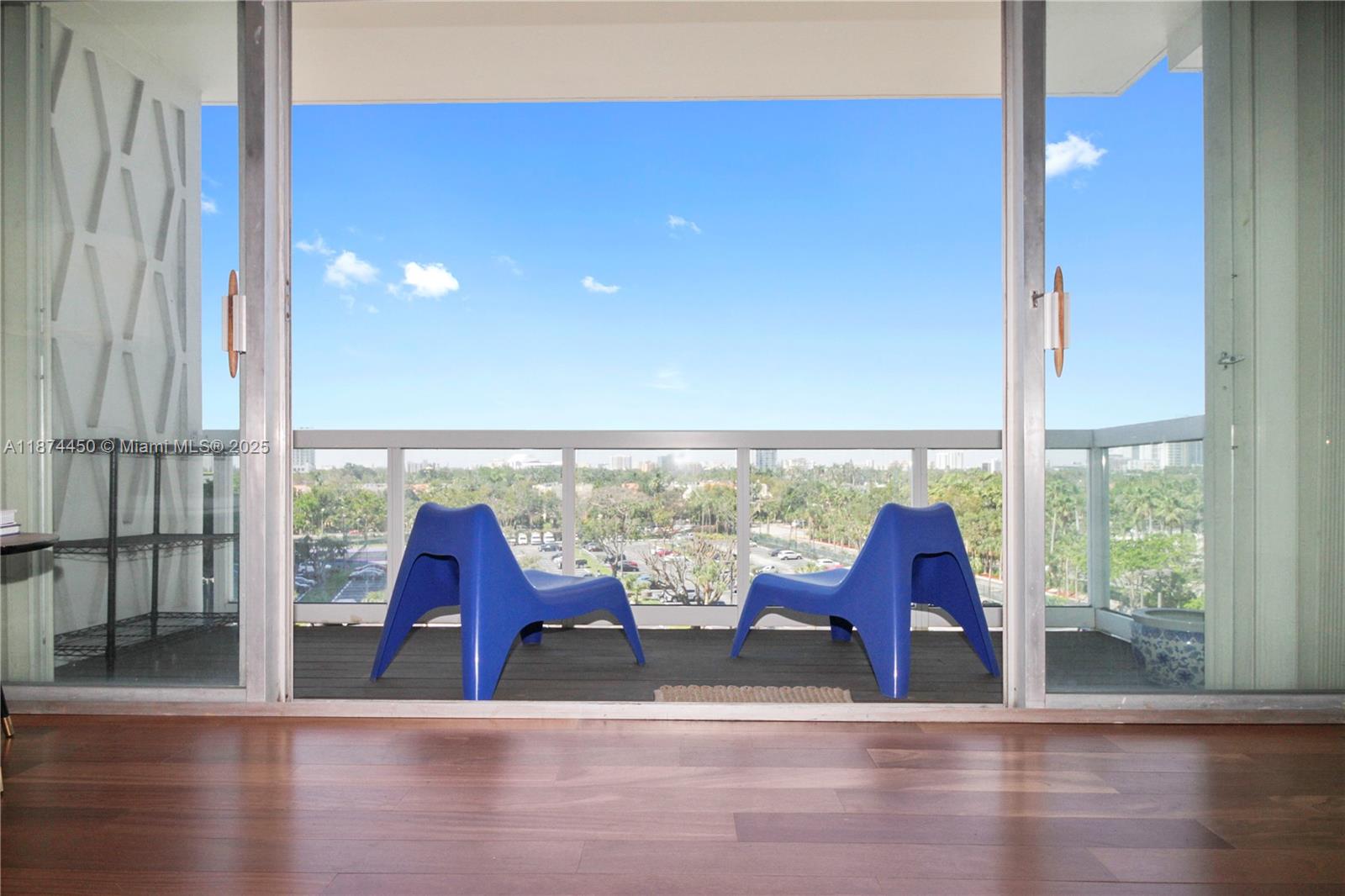 BRICKELL TOWNHOUSE CONDO - Residential Lease