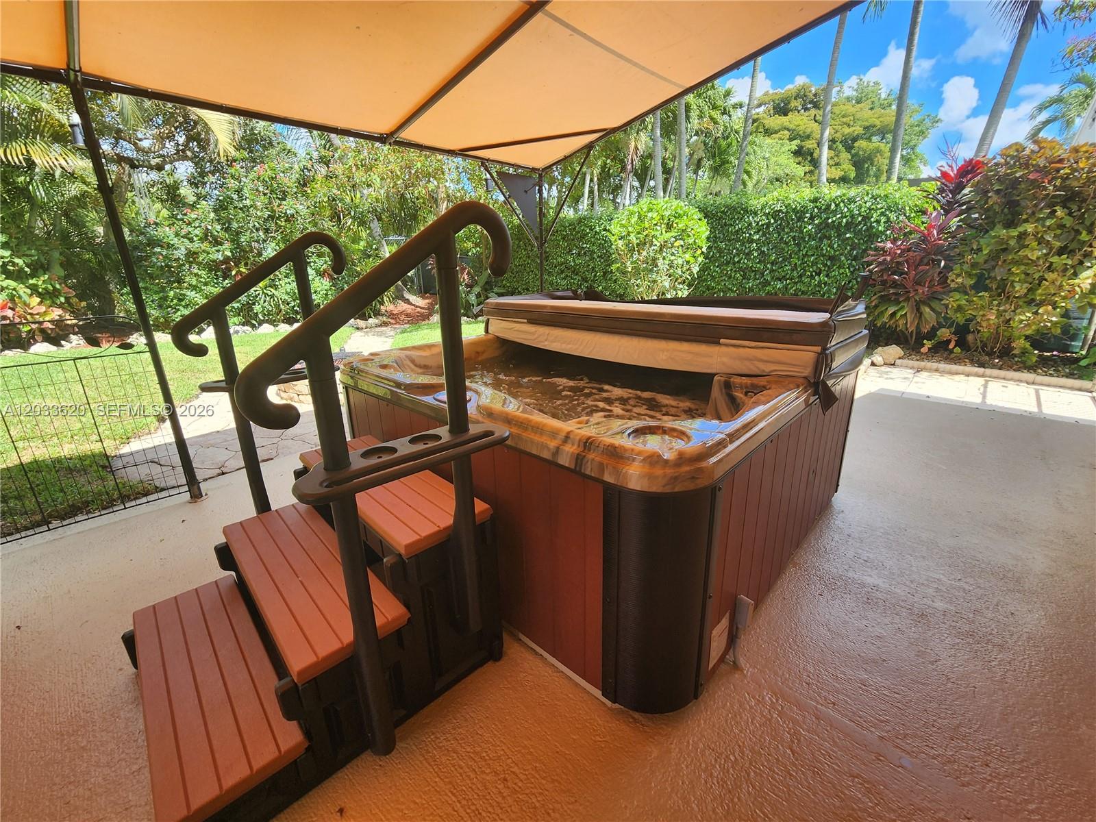 SUMMER LAKE - Residential Lease