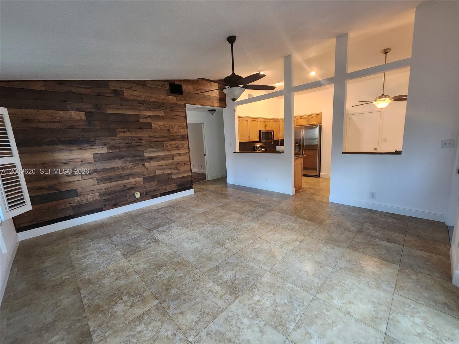 SUMMER LAKE - Residential Lease