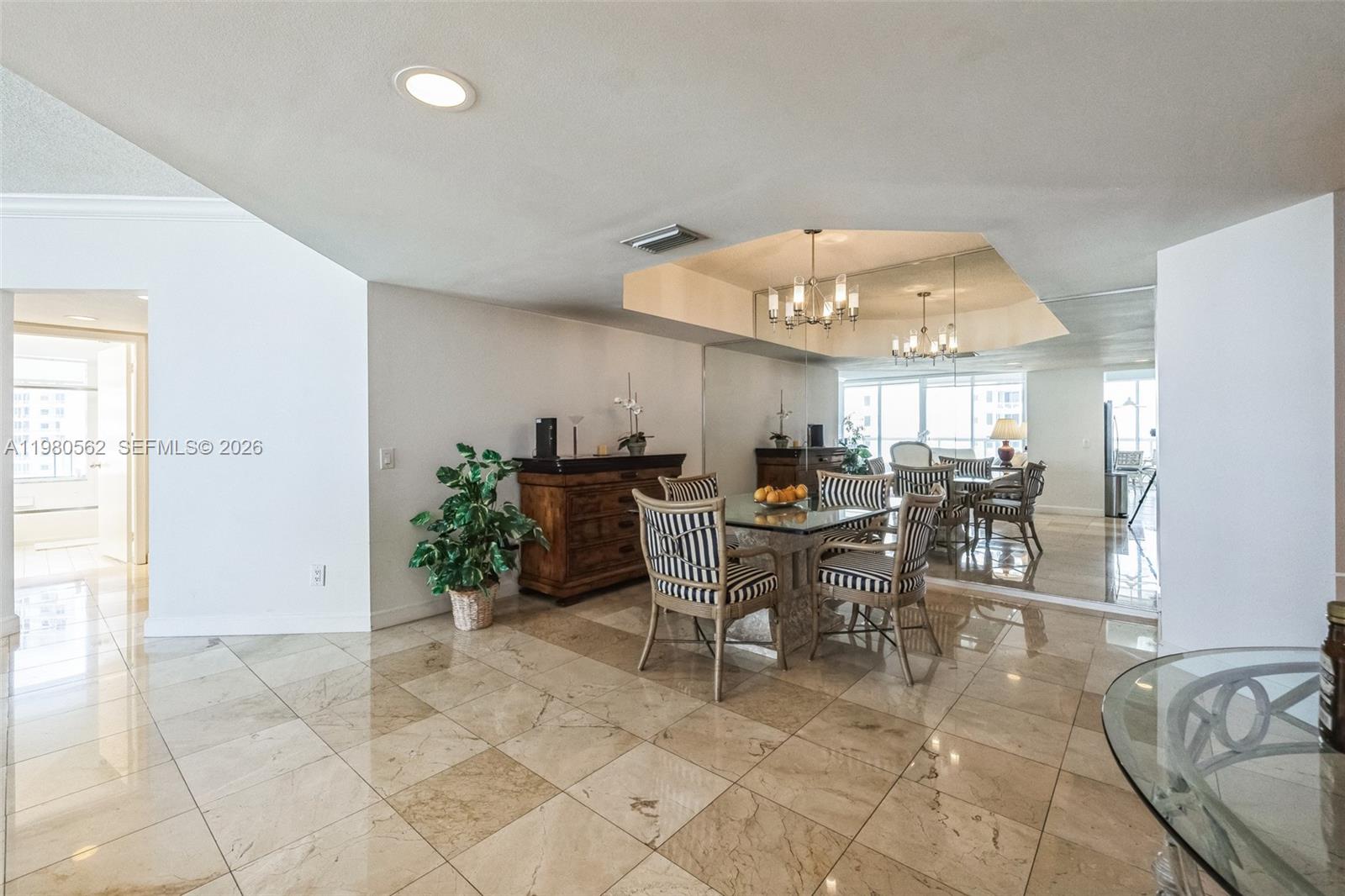 NORTH TOWER AT THE POINT - Residential
