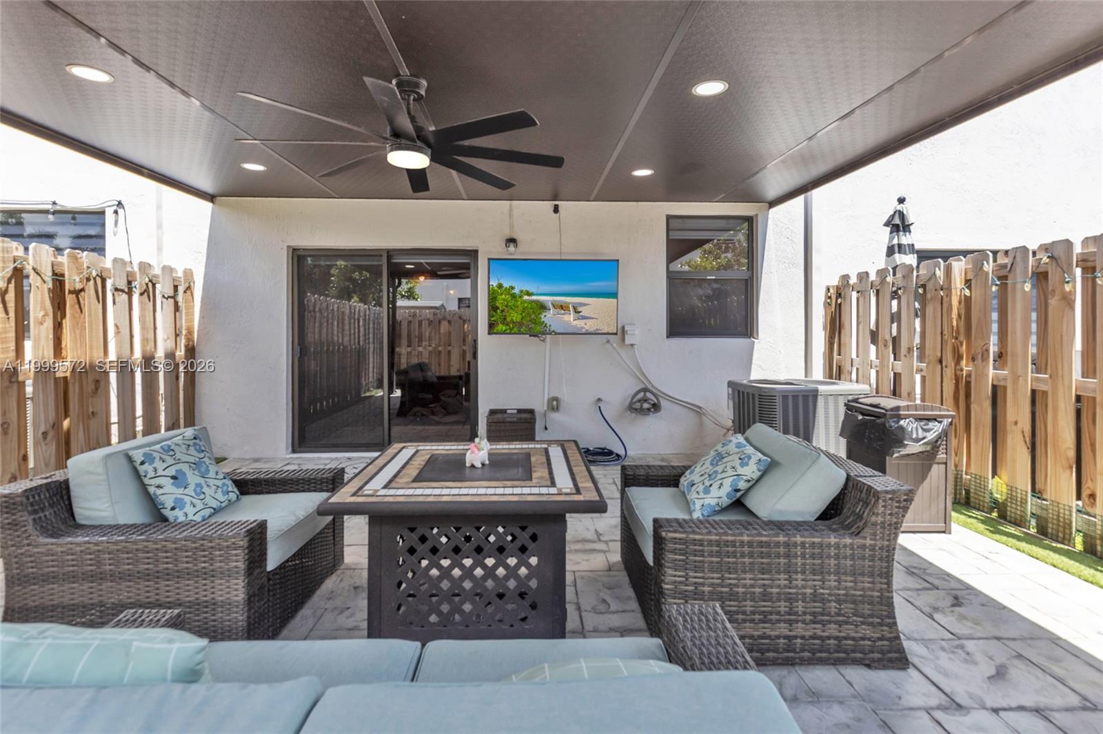 KENDALL ASSEMBLAGE SOUTH - Residential