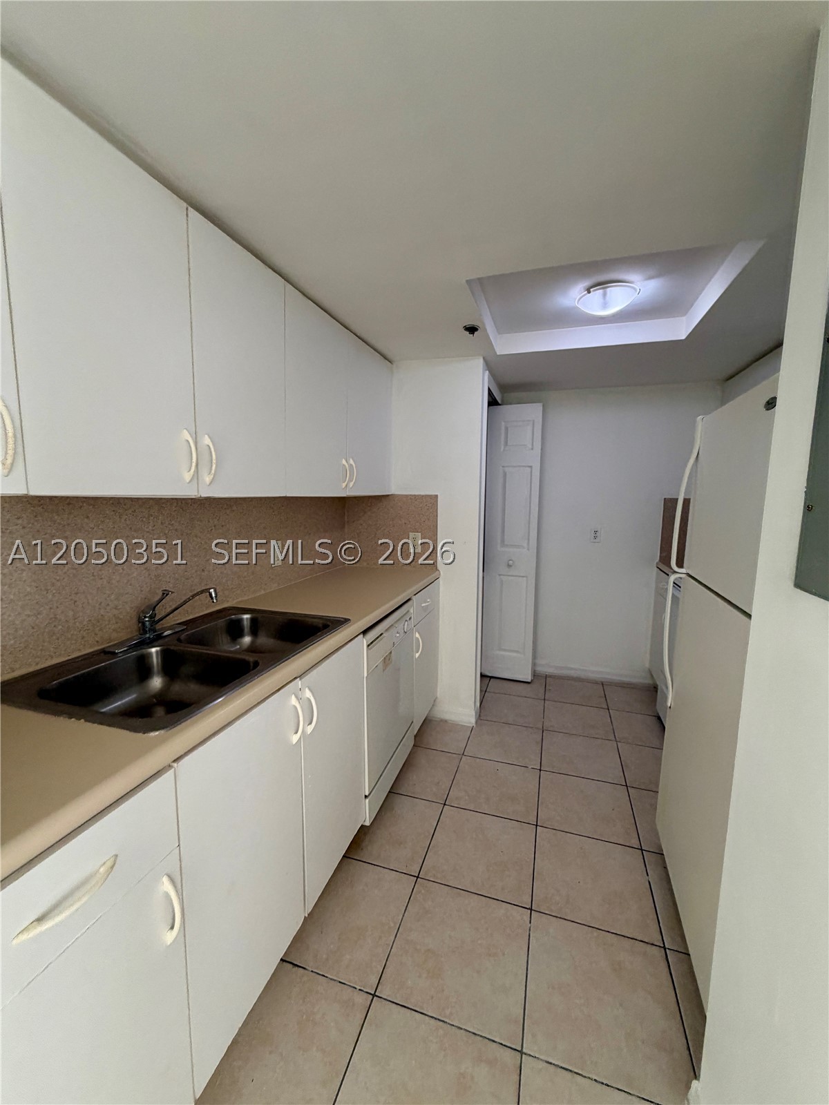RIVER RUN SOUTH CONDO - Residential Lease