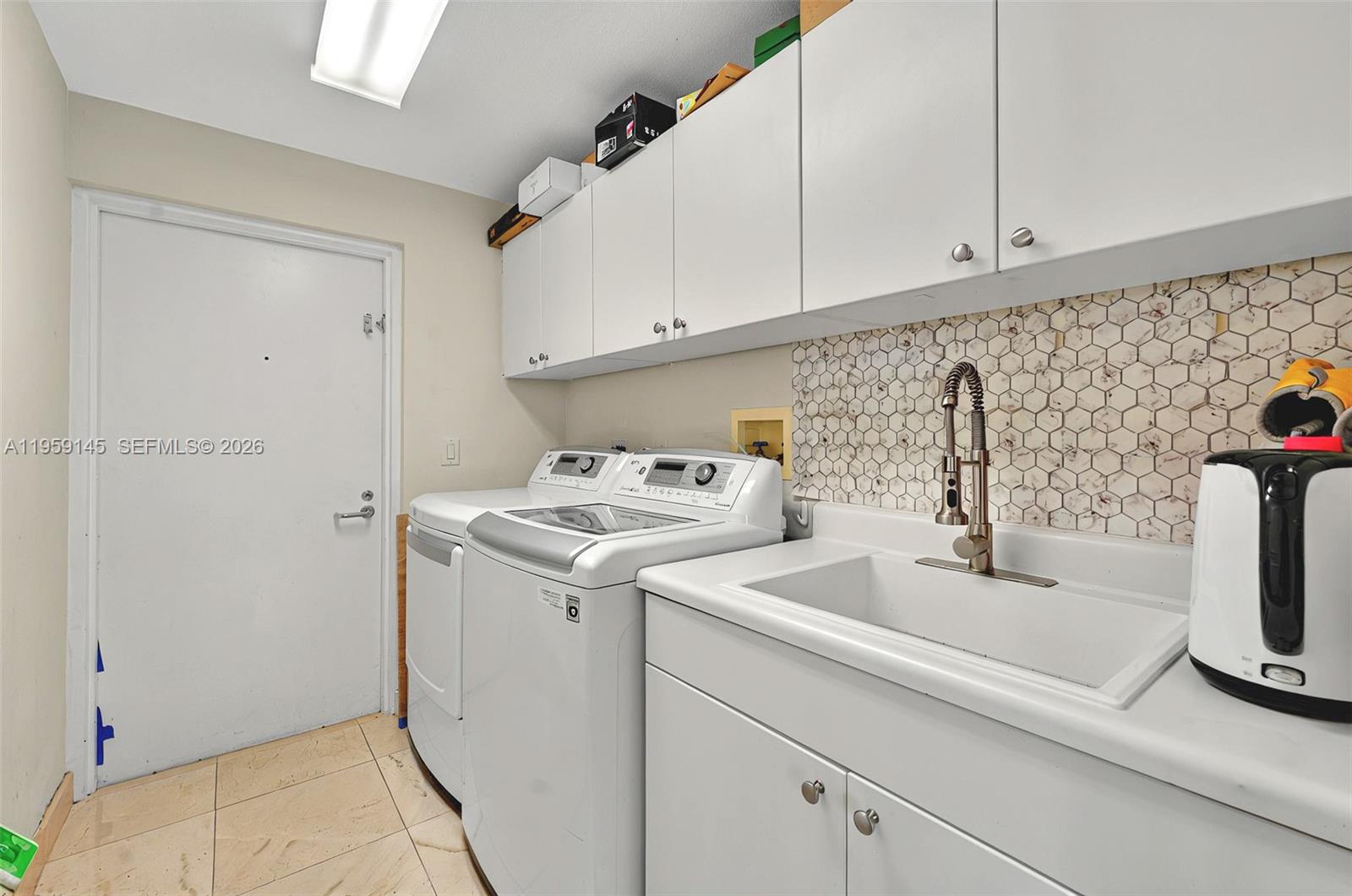 ATLANTIC III AT THE POINT - Residential