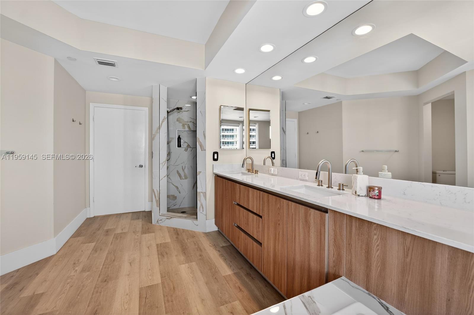 ATLANTIC III AT THE POINT - Residential