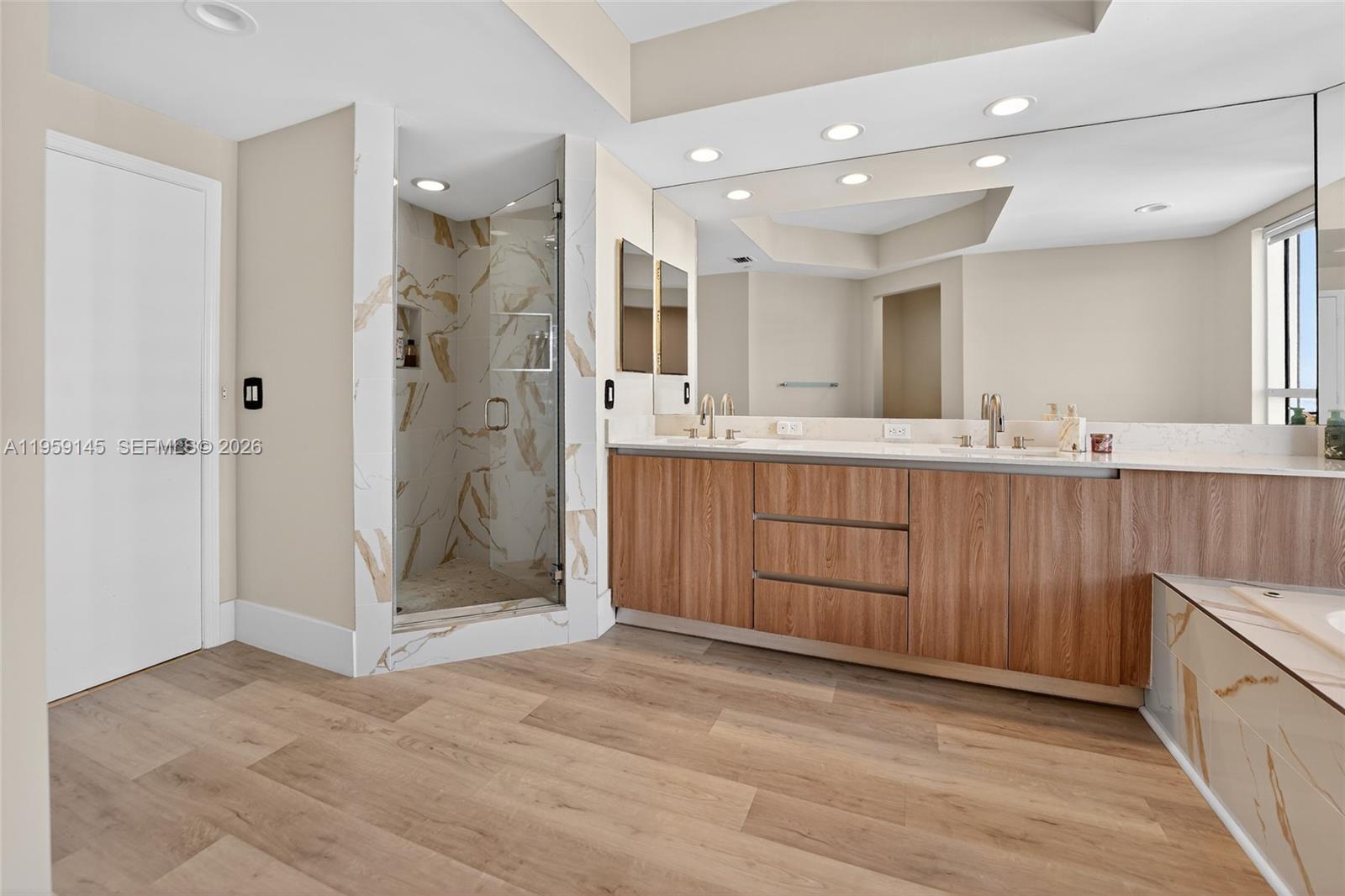 ATLANTIC III AT THE POINT - Residential