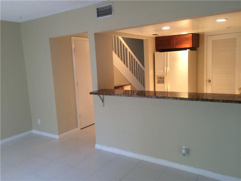 VIZCAYA GARDEN 1 CONDO - Residential Lease