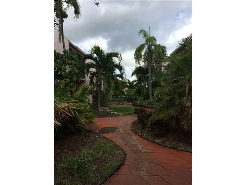 VIZCAYA GARDEN 1 CONDO - Residential Lease