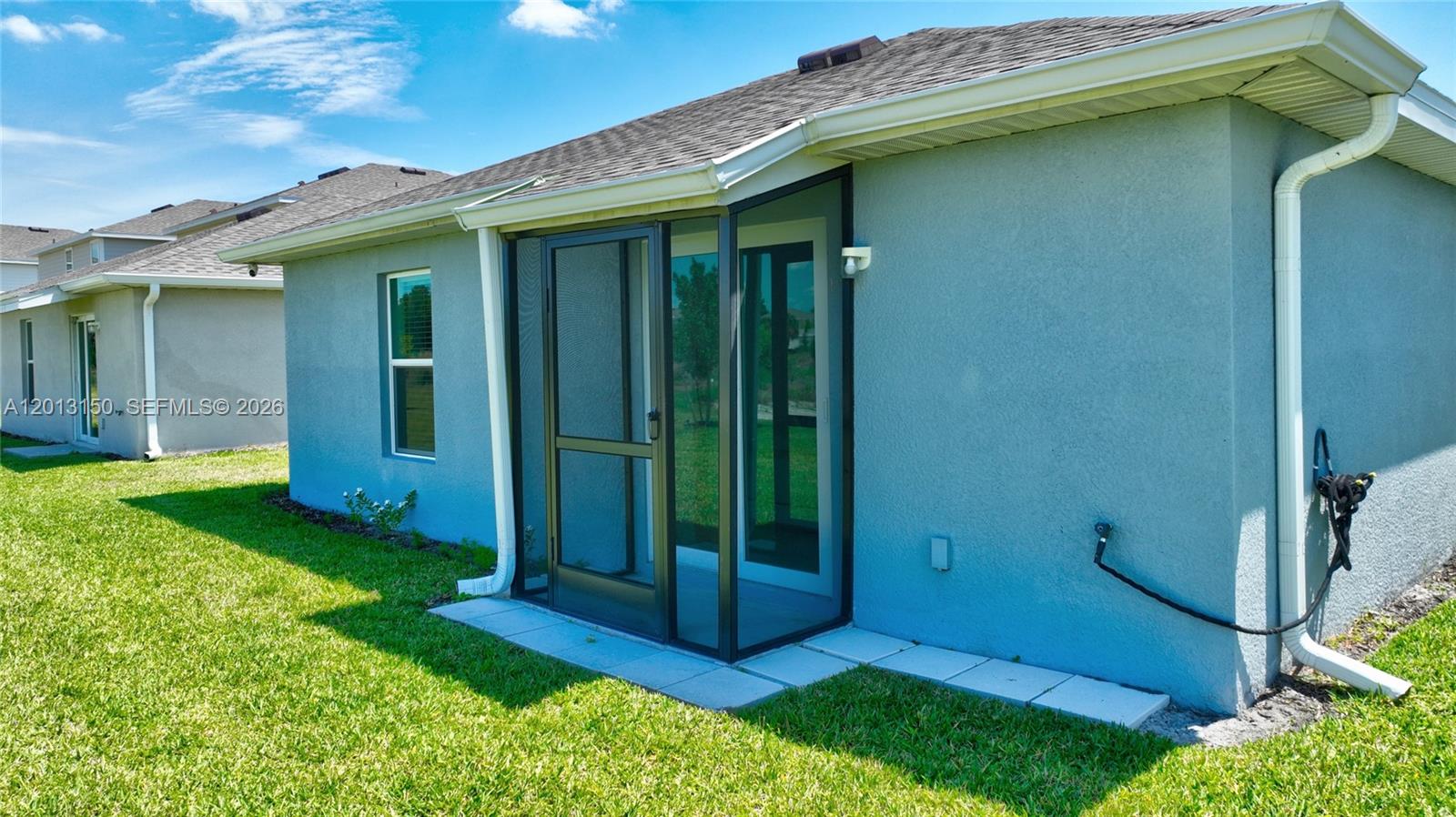 Savannah Lakes - Residential