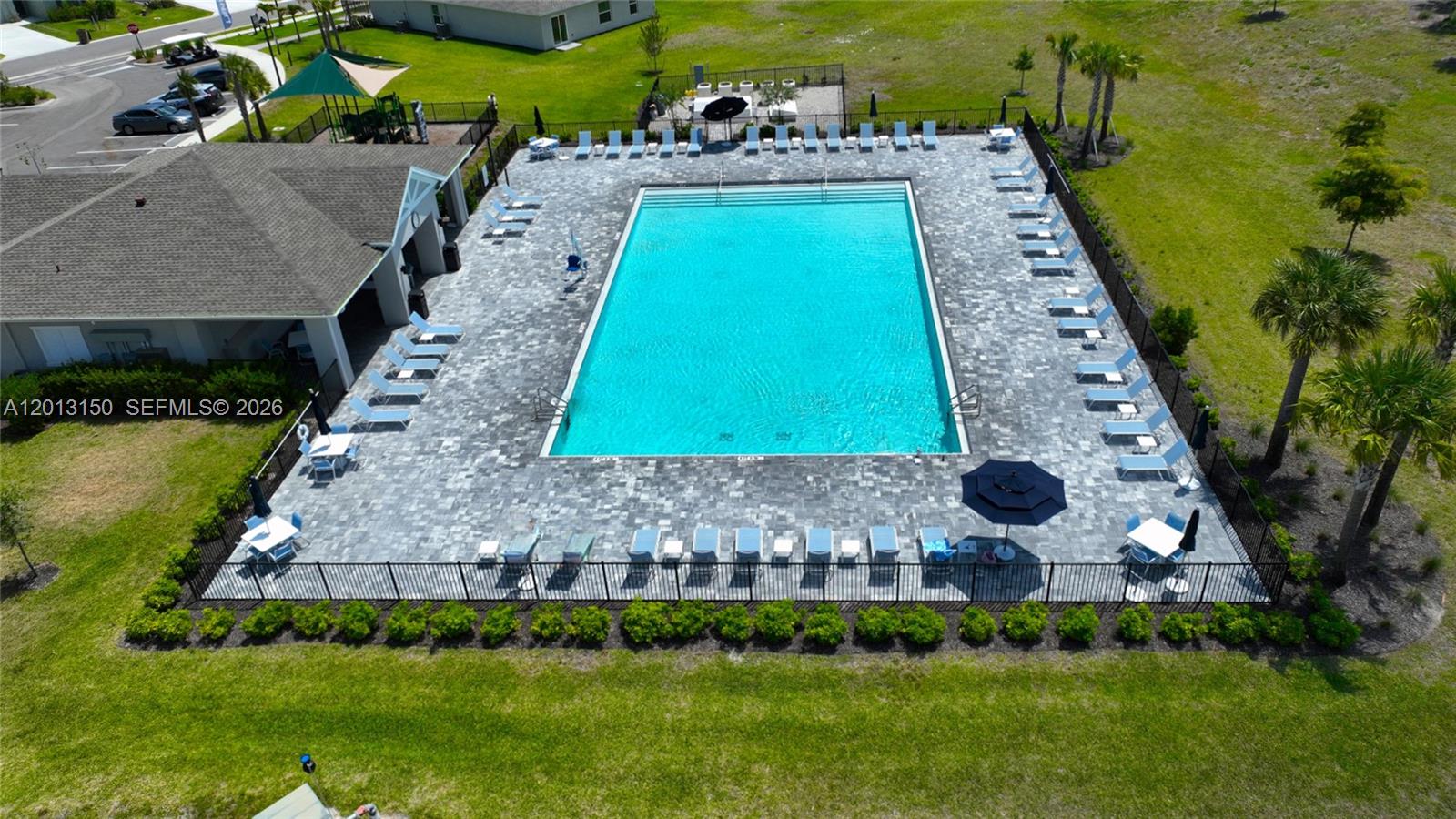 Savannah Lakes - Residential