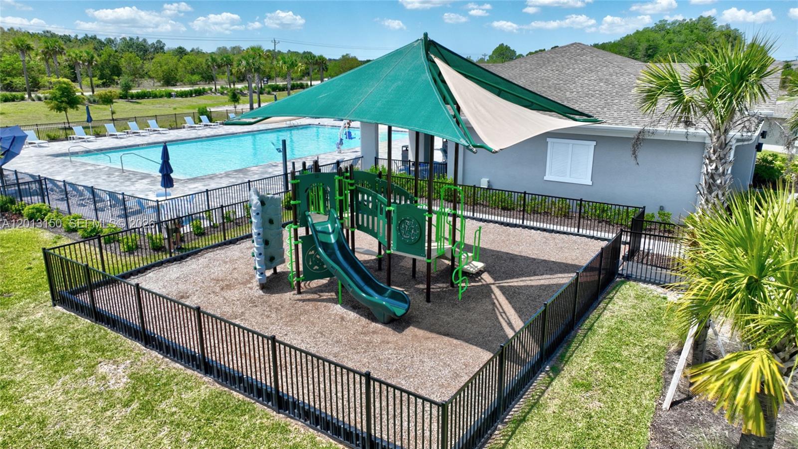 Savannah Lakes - Residential