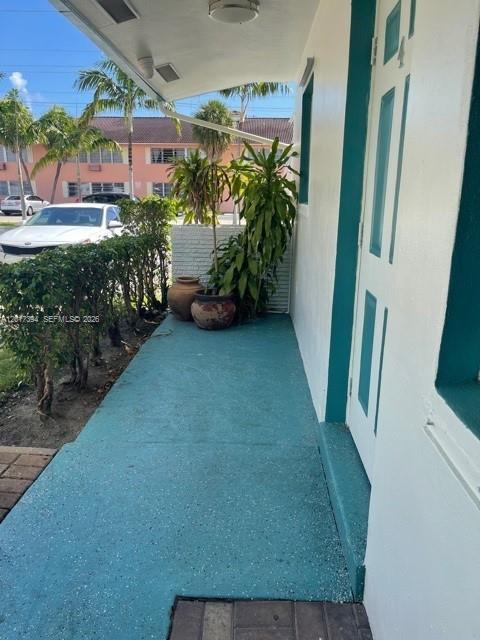 CORAL RIDGE ISLES - Residential Income