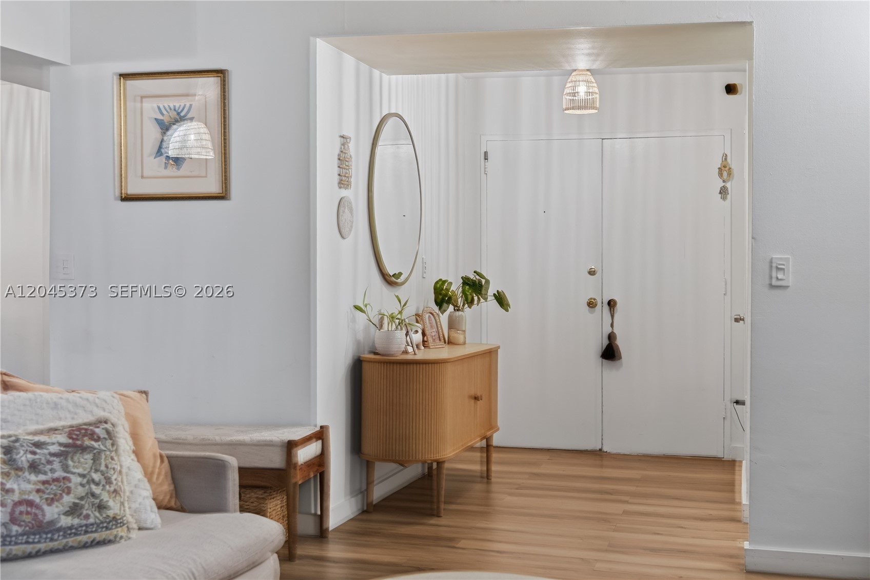 GUILDFORD CONDO - Residential