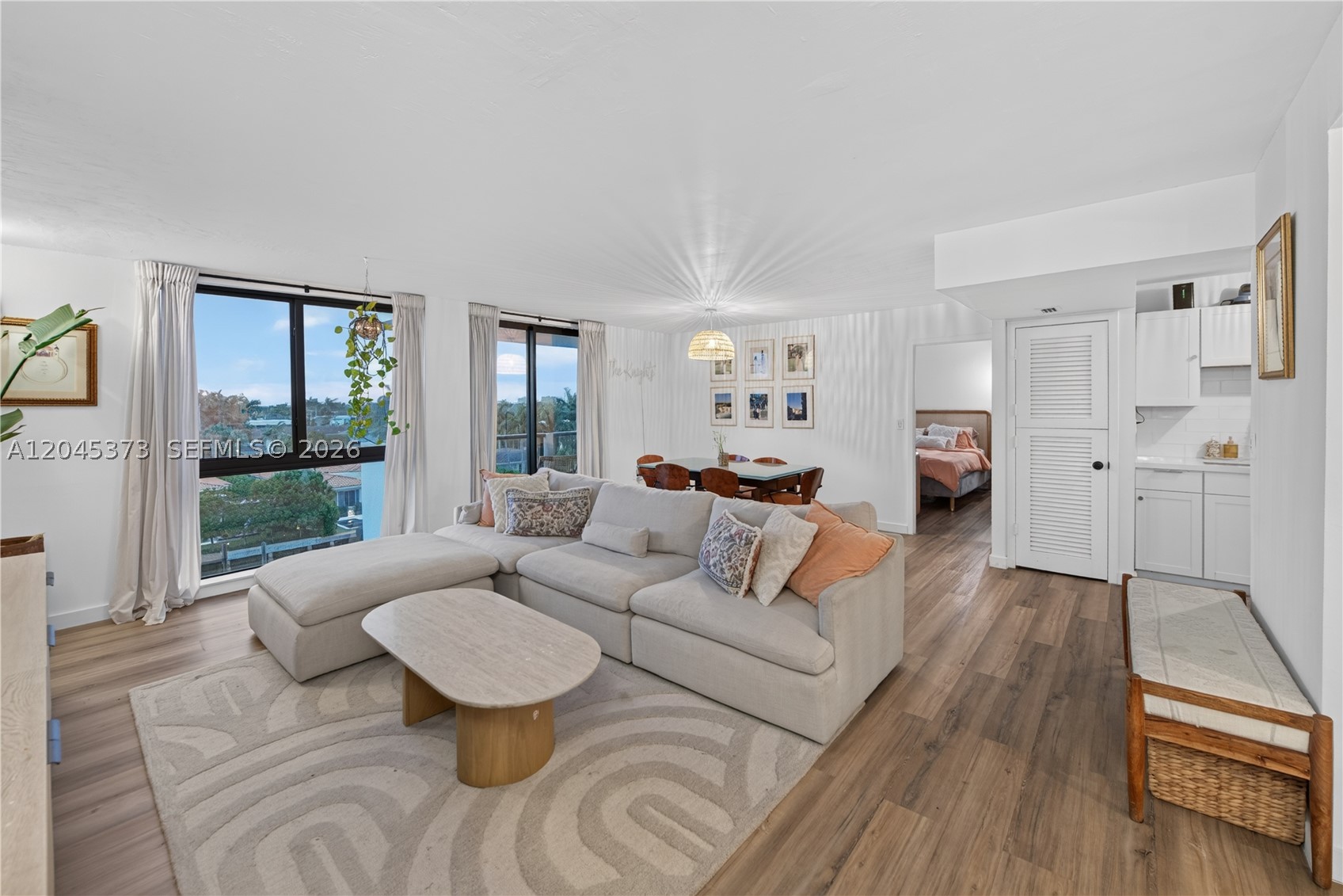 GUILDFORD CONDO - Residential