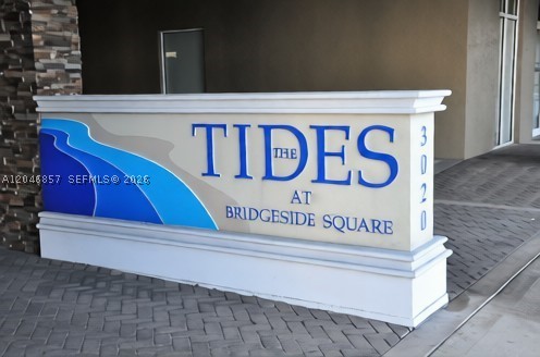 TIDES AT BRIDGESIDE SQUAR - Residential Lease