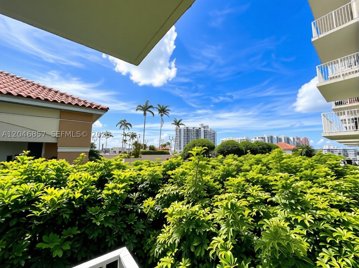 TIDES AT BRIDGESIDE SQUAR - Residential Lease
