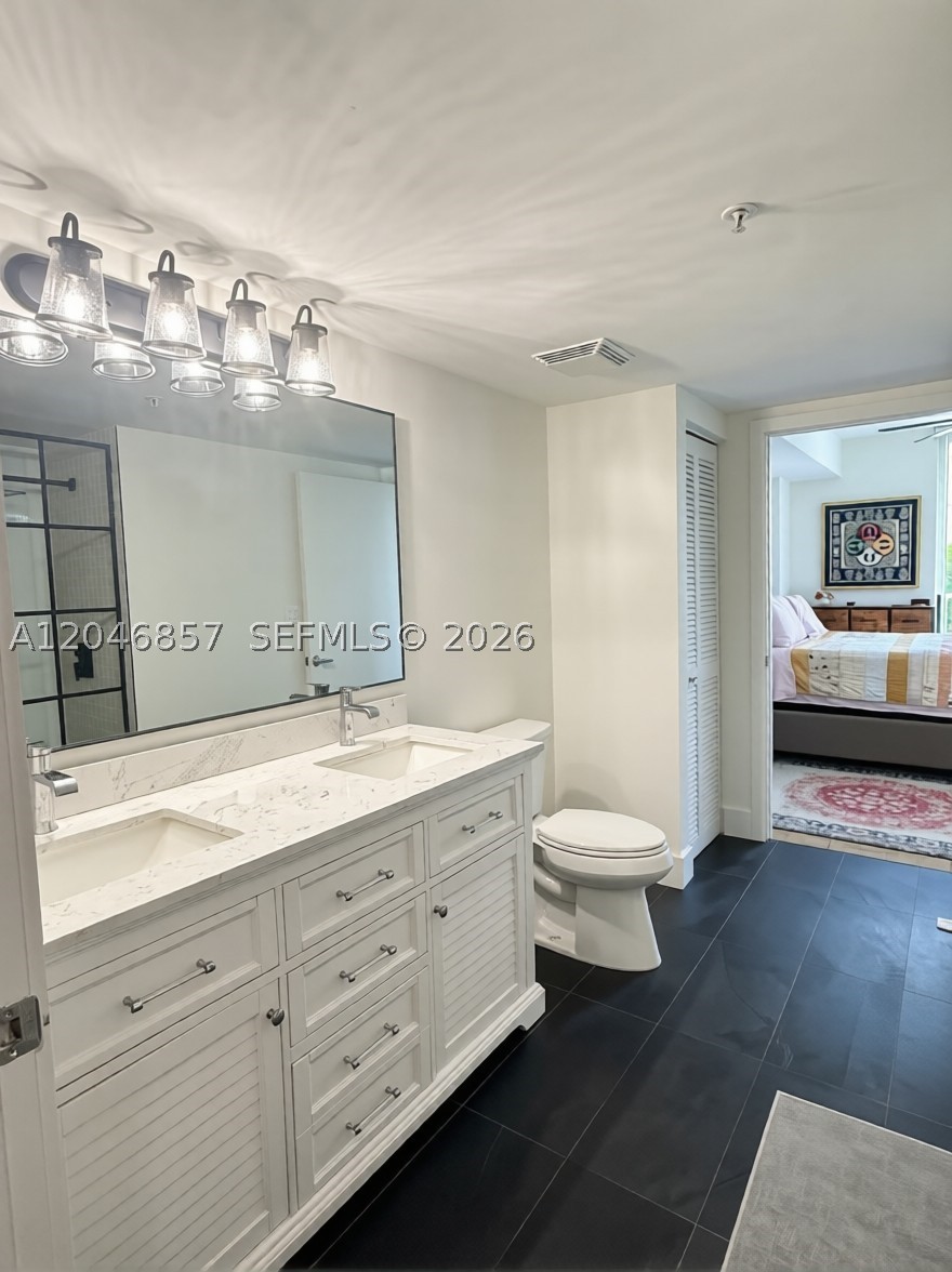 TIDES AT BRIDGESIDE SQUAR - Residential Lease