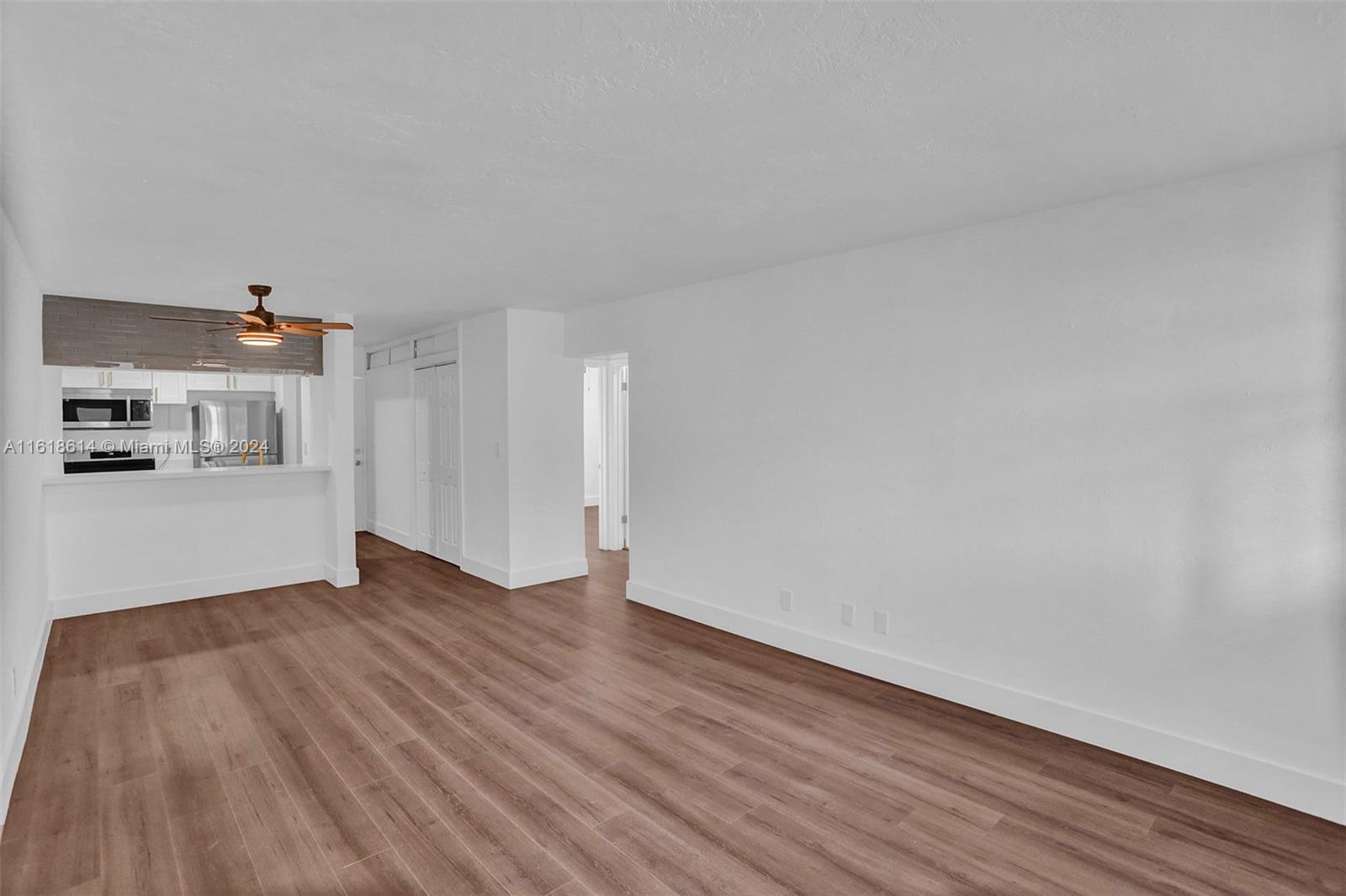 BORDE DEL AGUA - Residential Lease