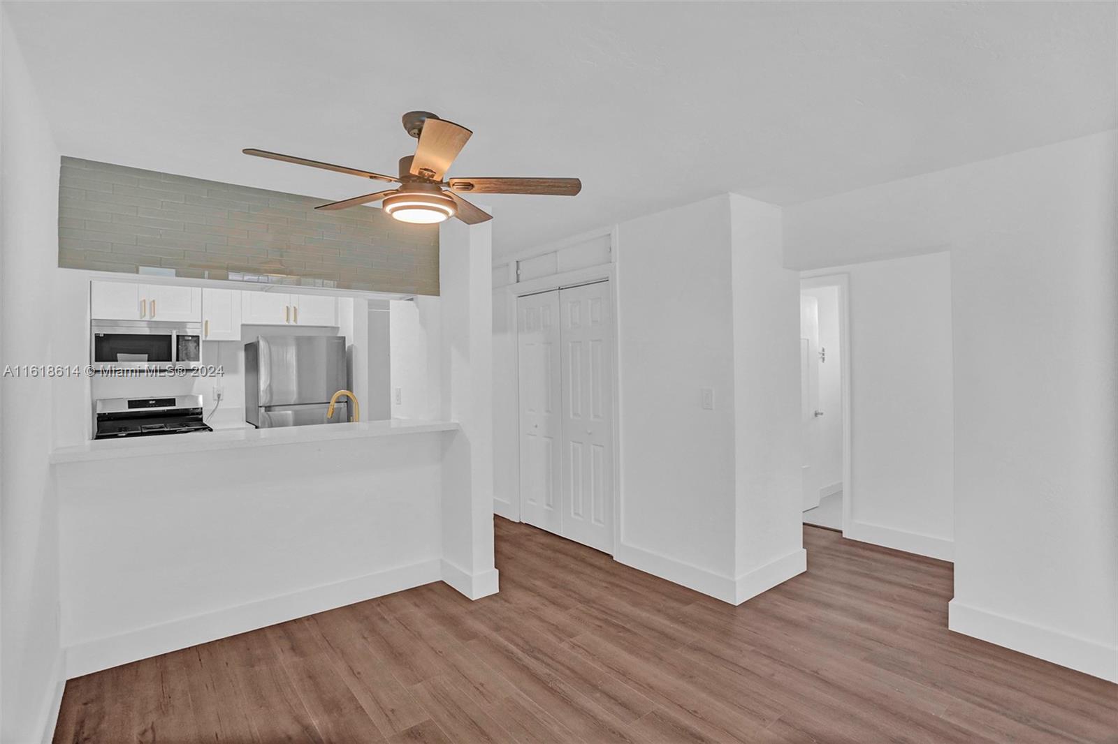 BORDE DEL AGUA - Residential Lease