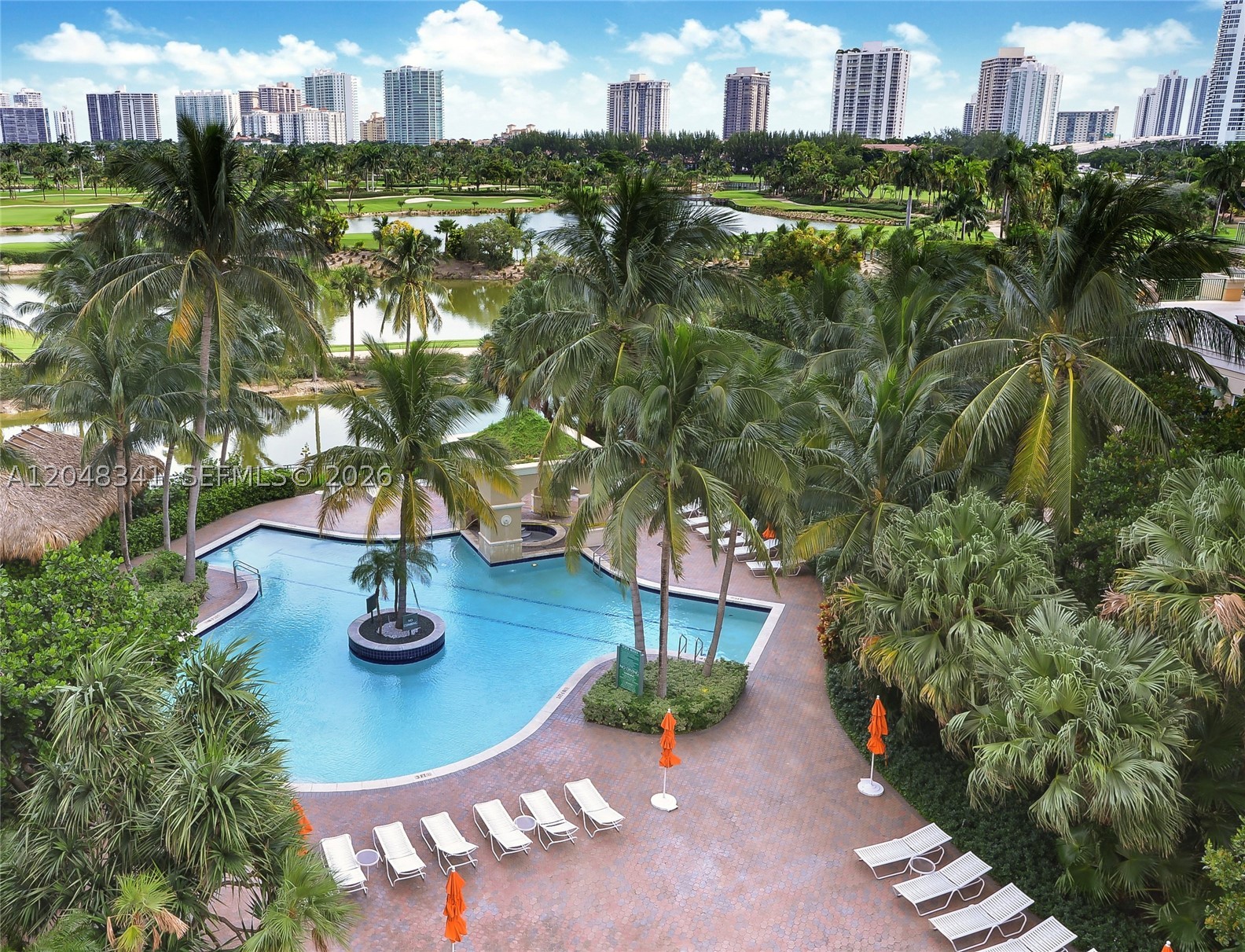 TURNBERRY ON THE GREEN CO - Residential