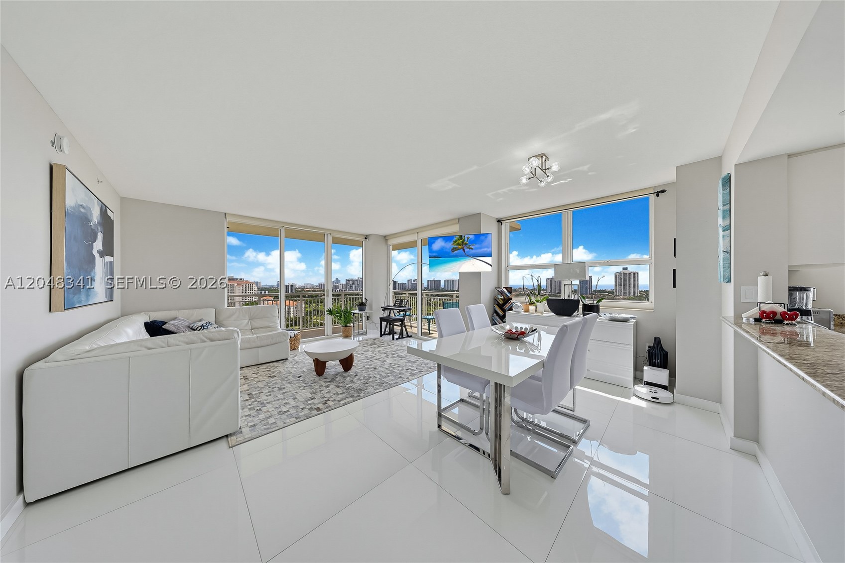 TURNBERRY ON THE GREEN CO - Residential