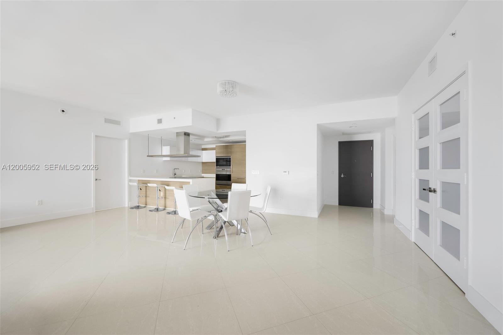 MARINA PALMS RESIDENCES N - Residential