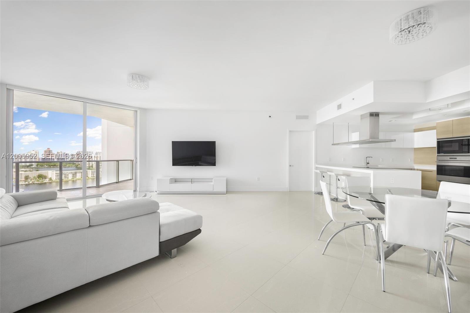 MARINA PALMS RESIDENCES N - Residential