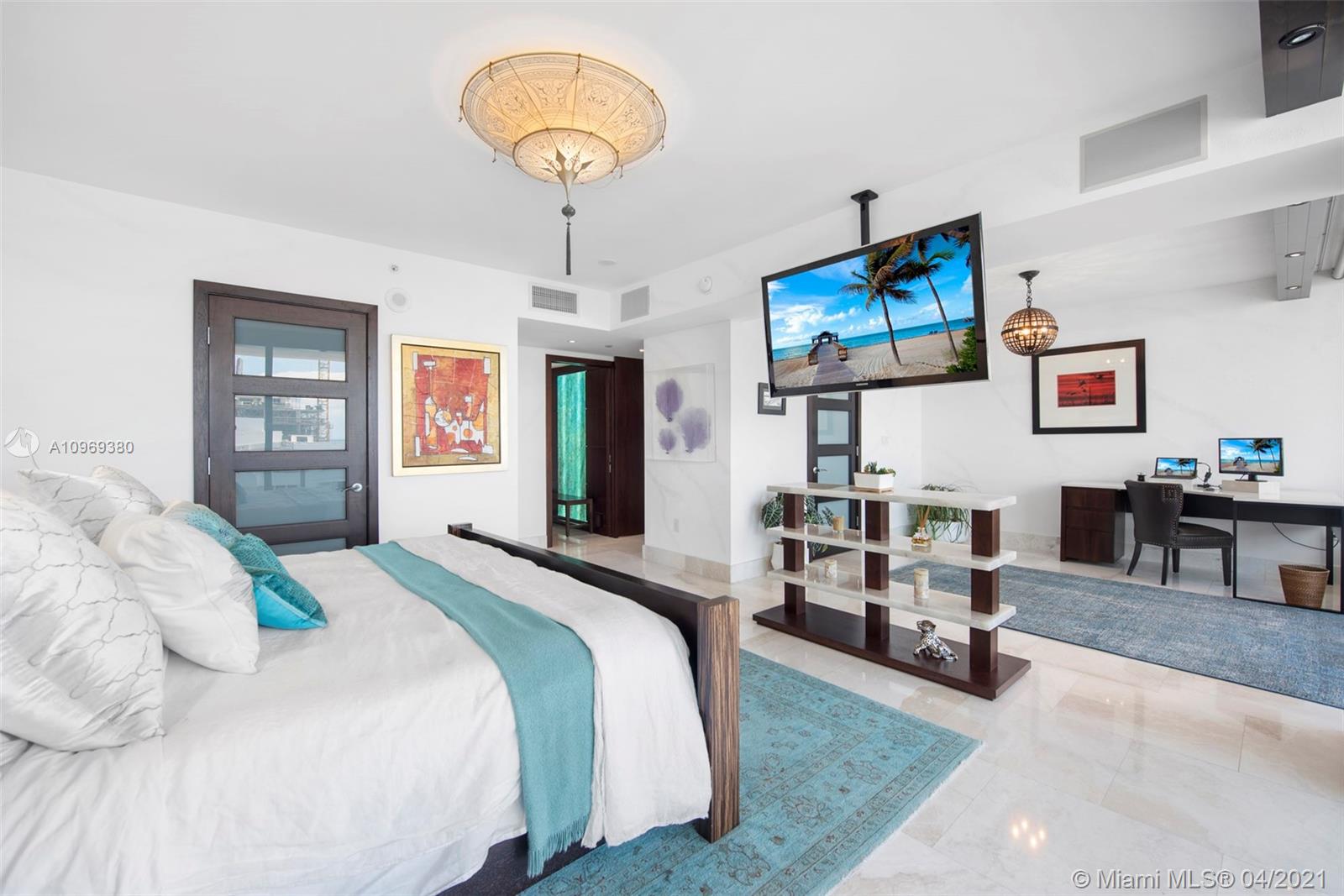 MEI CONDO - Residential