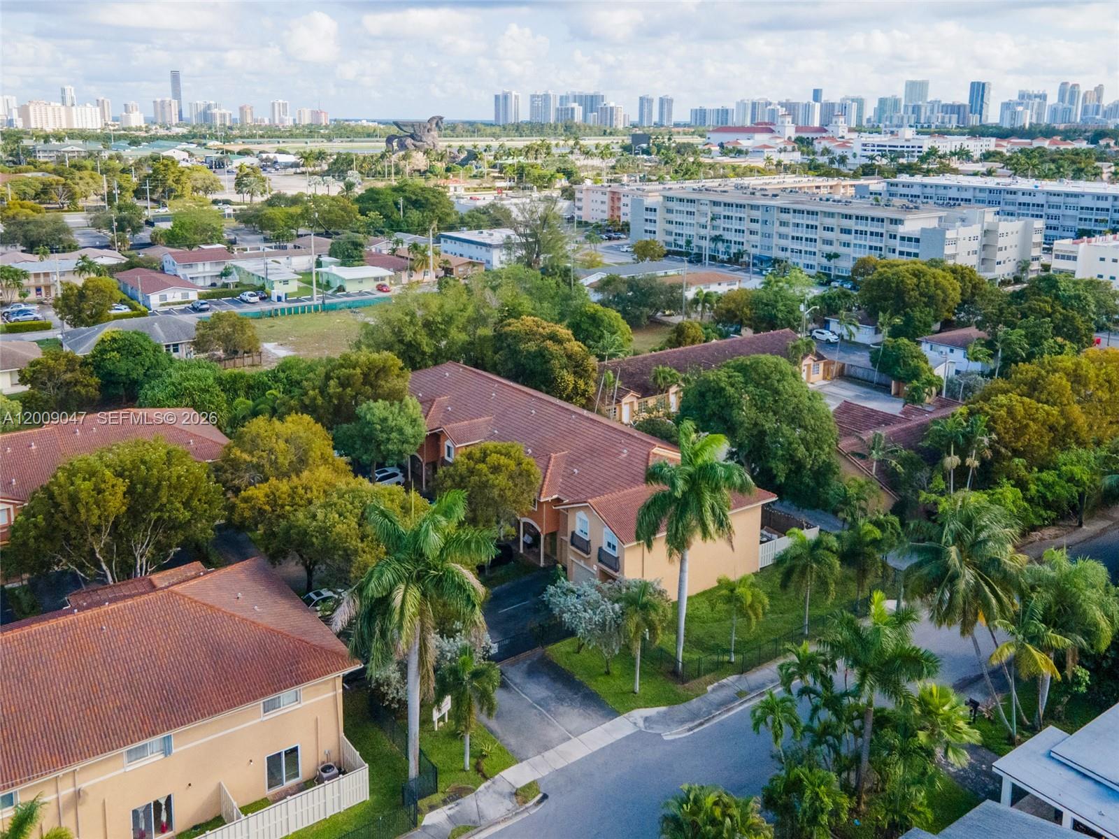 THIRD AVENUE CONDOMINIUM - Residential