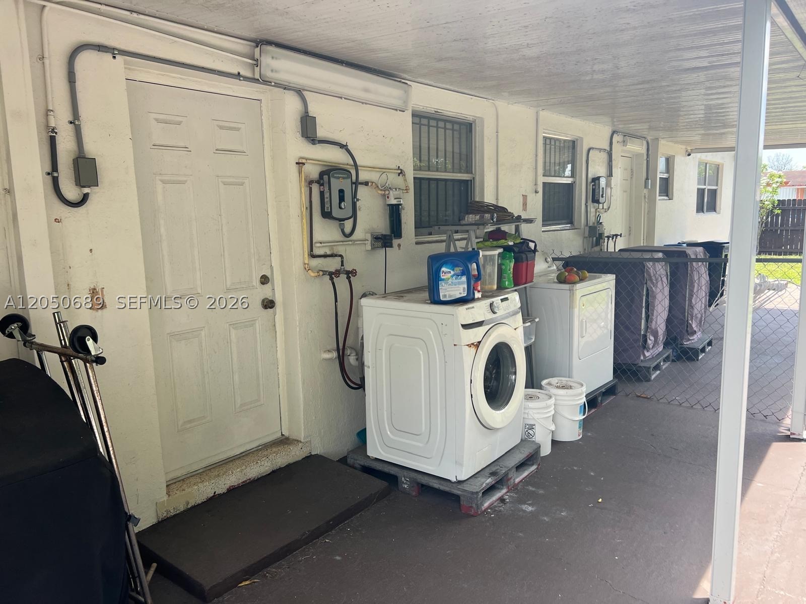 CURTISS PARK - Residential Income