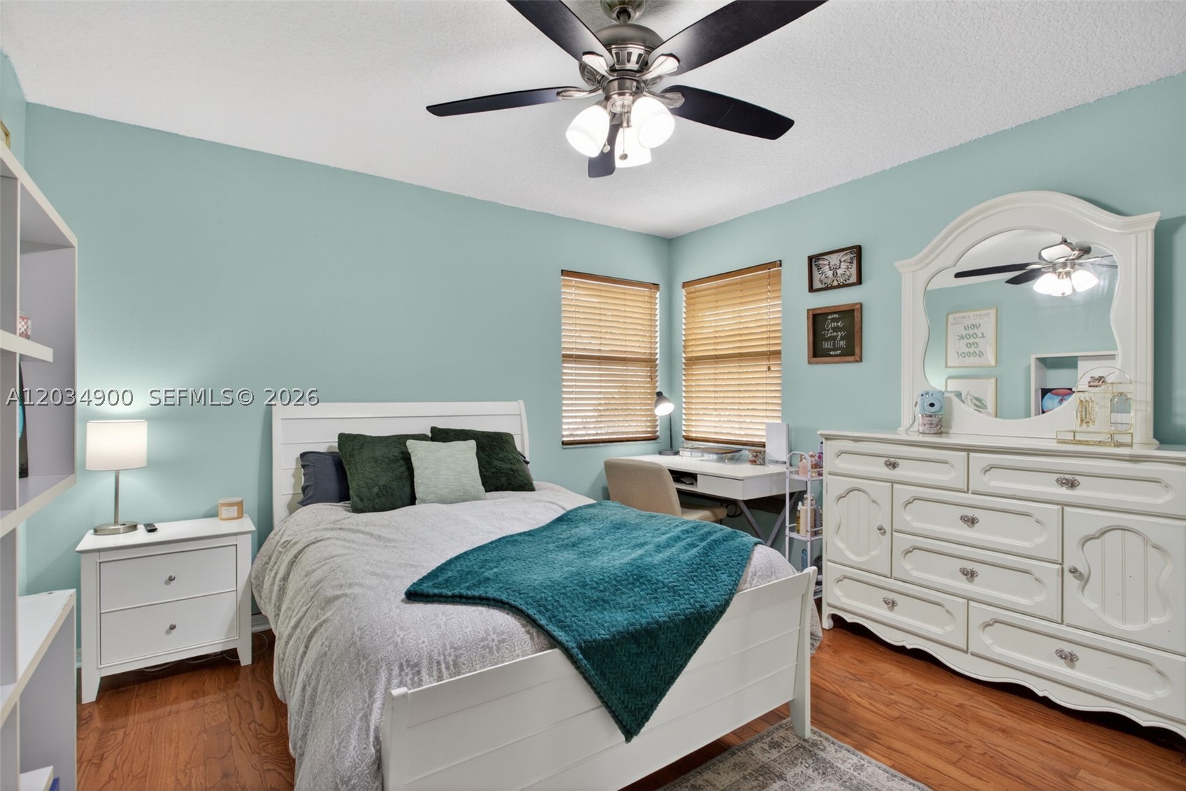 WINSTON PARK - Residential