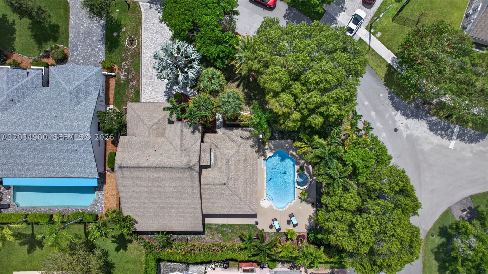 WINSTON PARK - Residential
