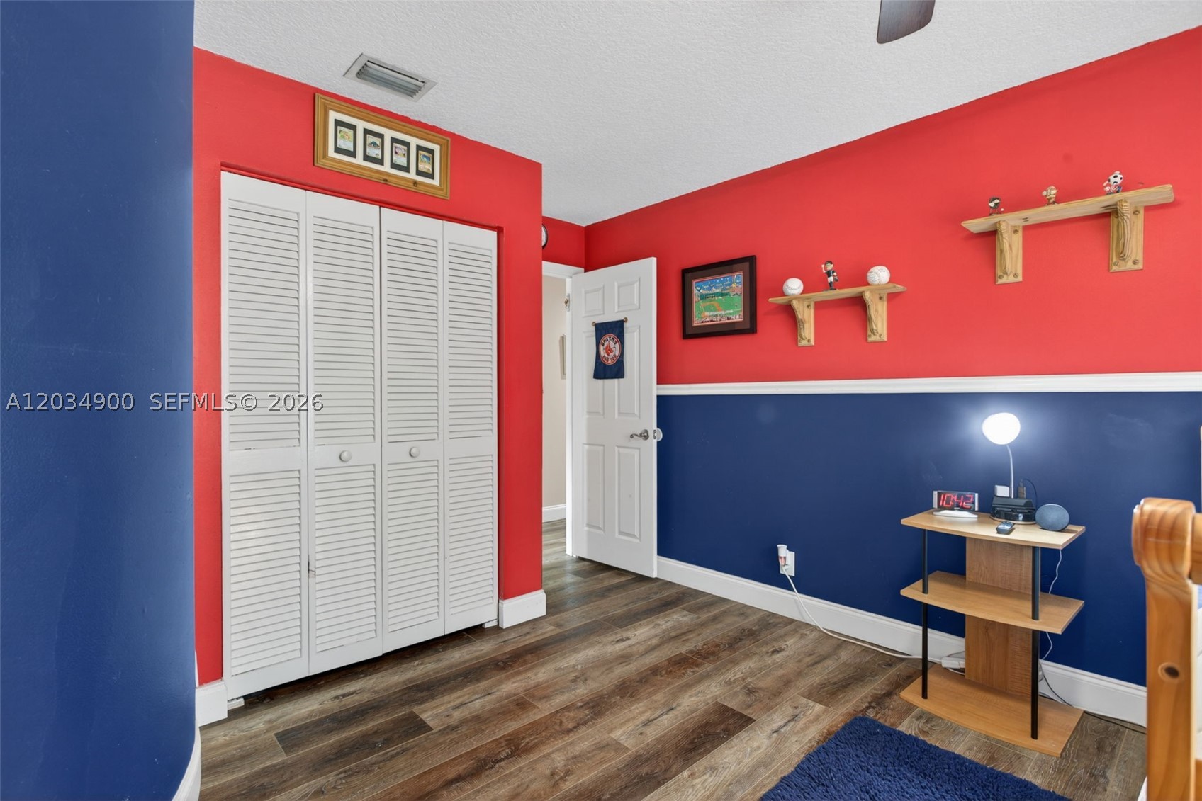 WINSTON PARK - Residential