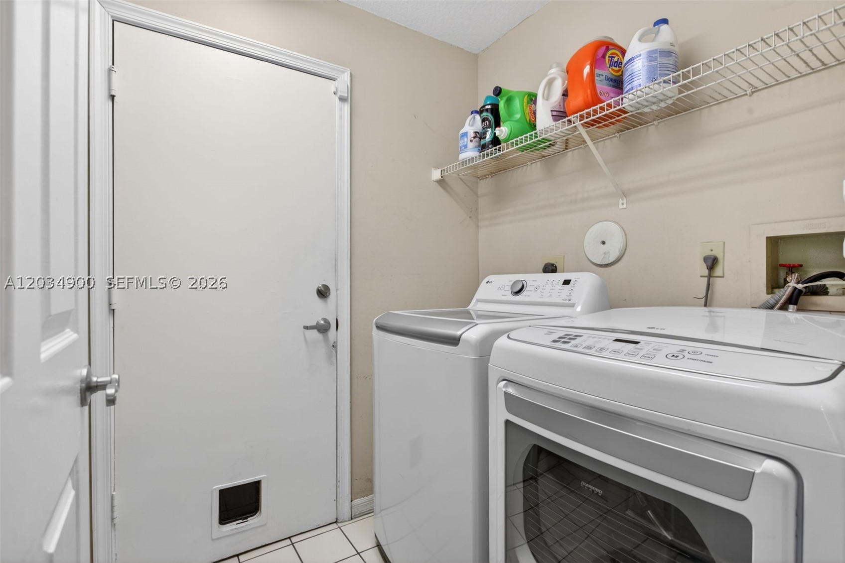 WINSTON PARK - Residential