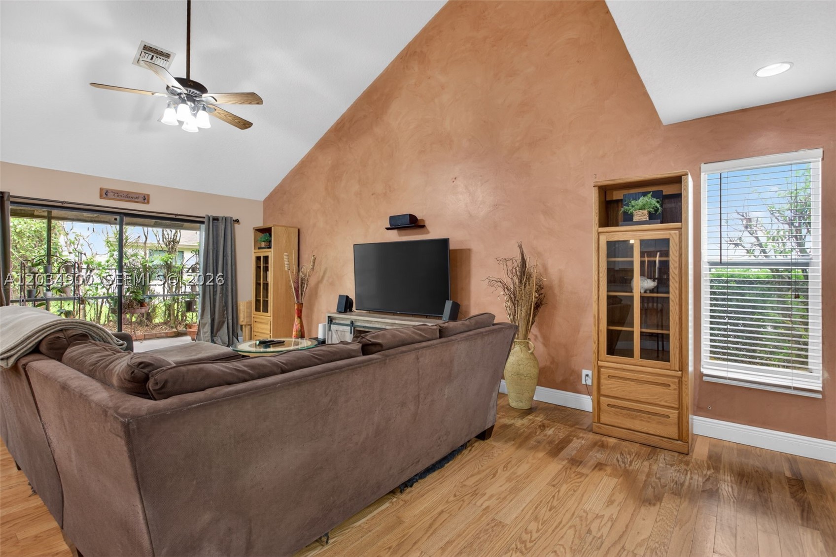 WINSTON PARK - Residential