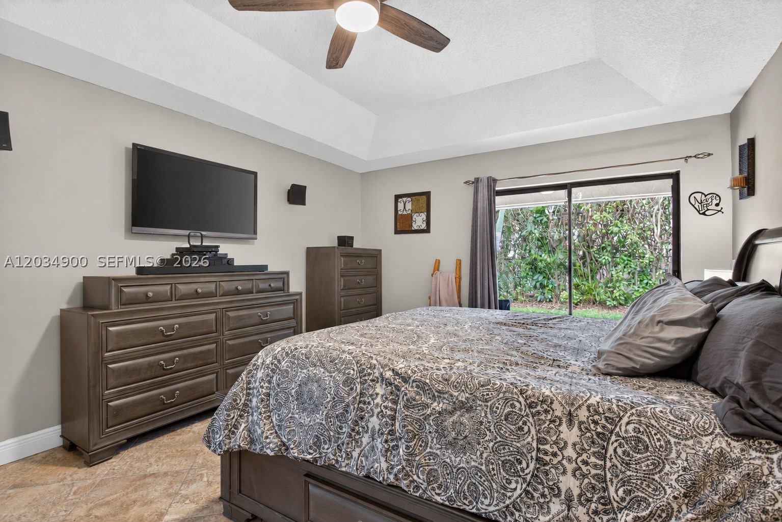 WINSTON PARK - Residential