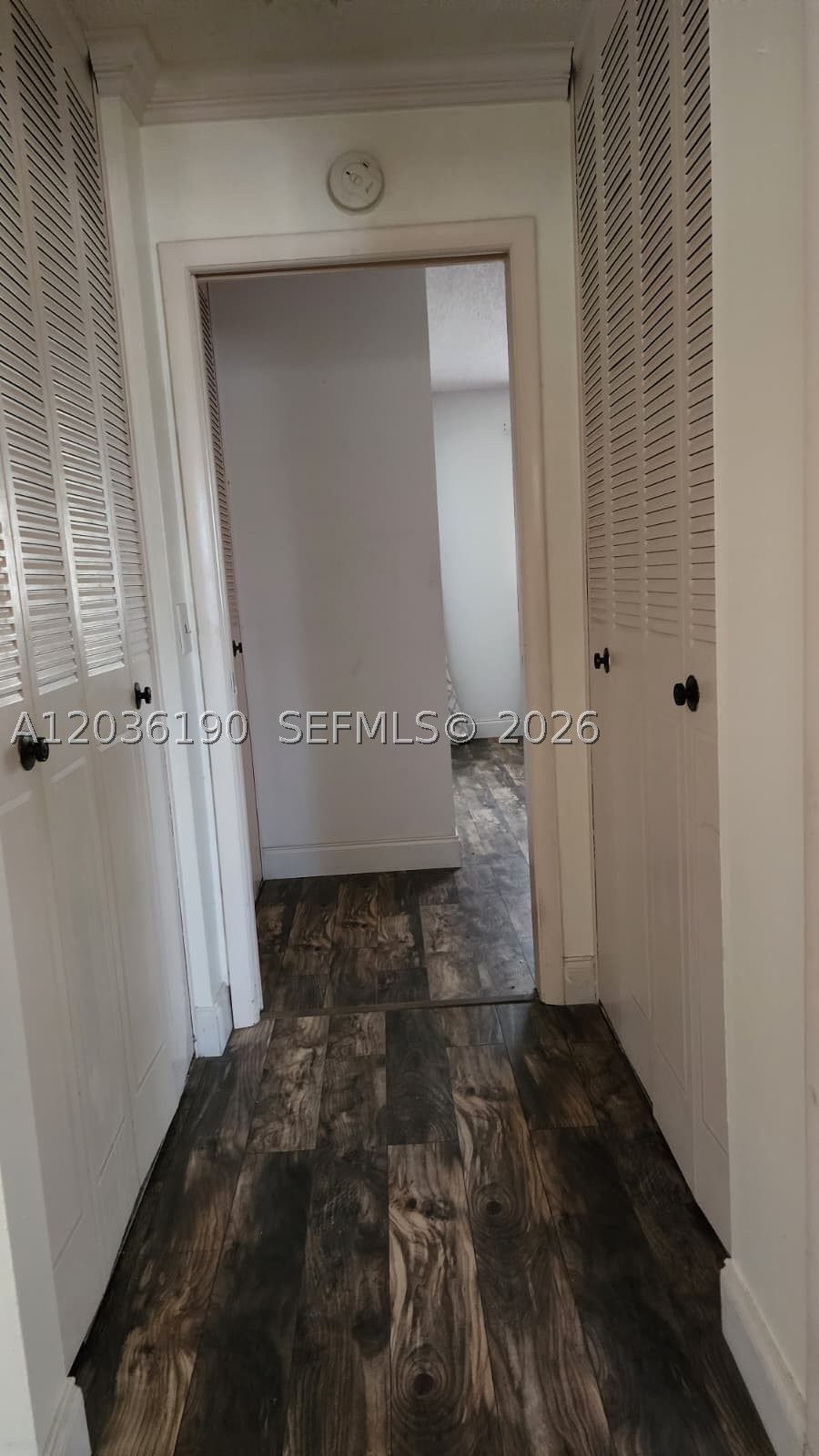 CRESTHAVEN VILLAS CONDO 2 - Residential