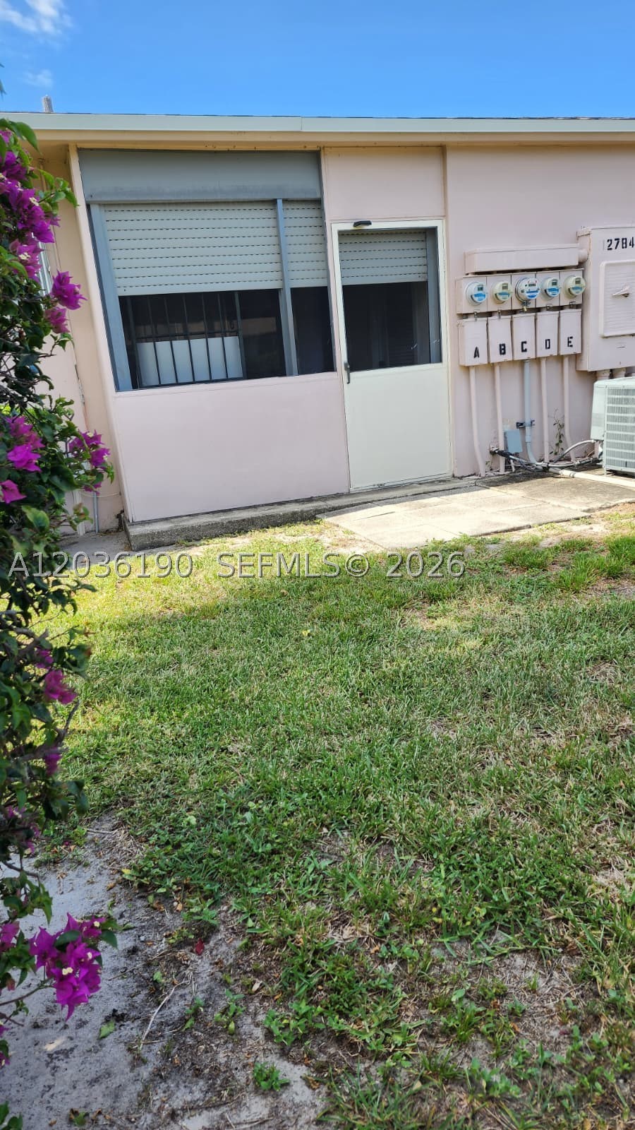 CRESTHAVEN VILLAS CONDO 2 - Residential